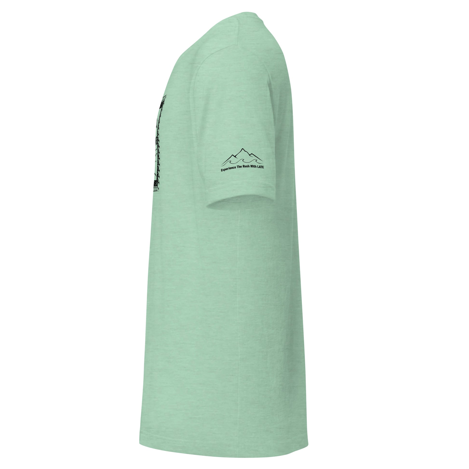 T-Shirt Tricky Wave design manche montagne et vague texte experience the rush et logo Late marque de vêtement de surf skate snowboard tshirt vert menthe